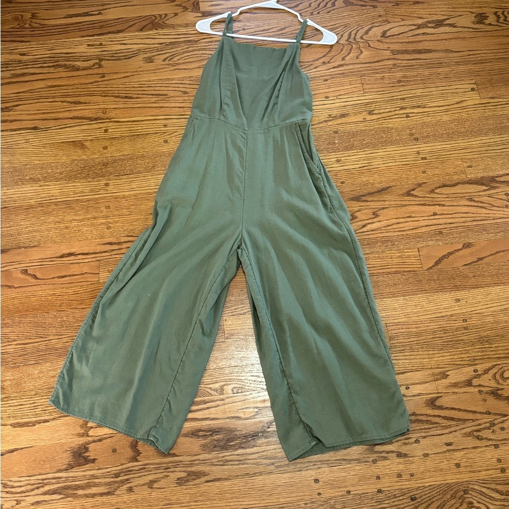 Old Navy Medium Olive green linen jumpsuit
